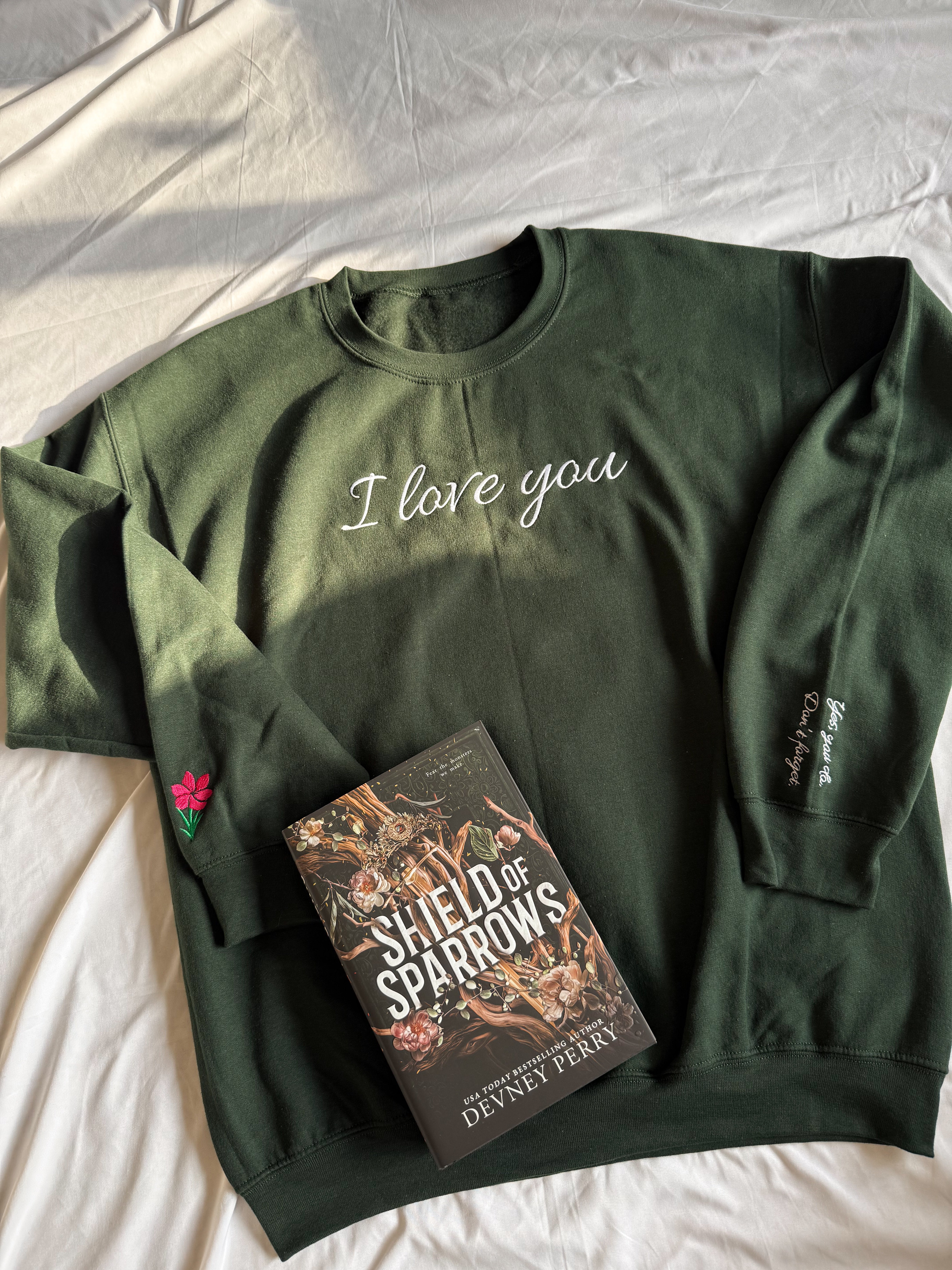 スウェット 19SO 24/7 Love you Sweat embroidery I Love You Embroidered Crewneck – By Tiffany Shannon
